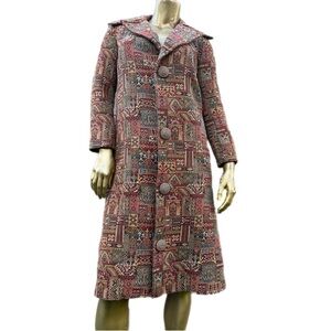 Vintage tapestry coat, designed by Jax no size fits approx XXS-XS, has pockets